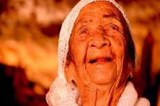 A primeira edição do festival acontece entre 13 e 27 de janeiro de 2018, homenageando a tocadora de pífano Zabé da Loca, que faleceu aos 93 anos de idade no dia 5 de agosto deste ano