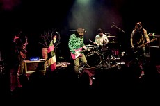 A banda alagoana Mayash é uma das atrações da programação que acontece no Centro Cultural Espaço Mundo, em João Pessoa