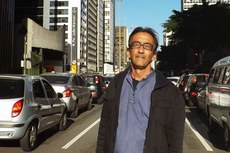 O multiartista paraibano foi chargista do Jornal A União por vários anos e atualmente era diretor de programação da Rádio Tabajara