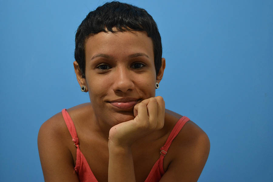 Pág 22A - escritora.jpg