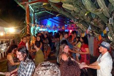 O evento começa às 20h e será animado pelo Trio Os Amigos do Forró e a banda Seu Pereira e Coletivo 401