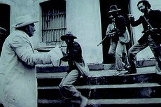 "Fogo Morto" foi filmado em 1975 e é baseado no romance homônimo do escritor José Lins do Rego