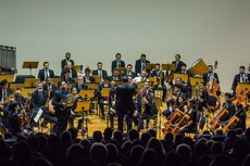 Concerto terá regência do maestro Luiz Carlos Durier e a participação do violinista Eduardo Linzmayer.