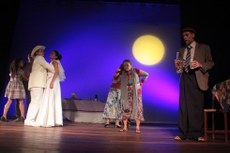 Atração da reabertura do Teatro Íracles Pires, espetáculo foi encenado na zona rural de Cajazeiras e acontecerá em Sousa