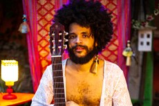 Disponível a partir de hoje nas plataformas digitais, projeto do artista é composto por oito faixas autorais, passeando por expressões musicais afro-nordestinas