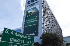 No âmbito da CGU e da Advocacia-Geral da União (AGU), alguns em conjunto com o Ministério Público Federal (MPF), já foram celebrados três acordos de leniência com o retorno de R$ 630 milhões.
