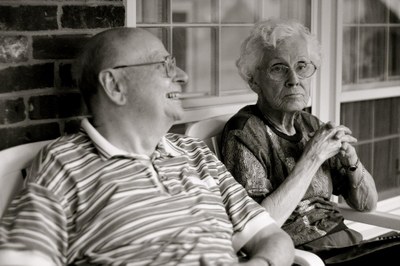 Uma das características mais comuns da doença é a perda das capacidades cognitivas, como a de leitura