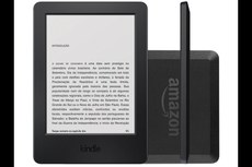 Kindle, da gigante Amazon, é o mais popular entre os e-readers 