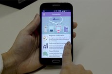 Aplicativo está disponível nos sistemas Android, iOS e Windows Phone e pode ser baixado de forma gratuita