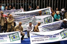 Após a proibição da prática pelo STF, os vaqueiros promoveram forte campanha pela aprovação da PEC da Vaquejada no Congresso