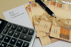 Inflação foi puxada principalmente pelo grupo educação, que, com alta de 3,89%, respondeu por mais da metade do IPCA no mês