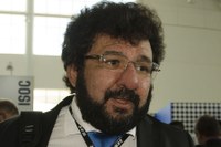 "Em alguns lugares, a rede vai significar a chegada da internet", ressalta Claudio Furtado