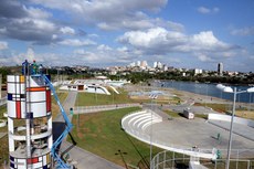 Instalação do parque ecológico integra o projeto de revitalização do Açude Epitácio Pessoa, o Bodocongó, que abastece Campina Grande desde a década de 1950