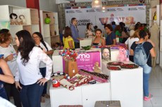 Centro Público de Economia Solidária vai abrigar até o dia 19 produtos da agricultura familiar e artesanatos