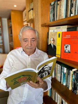 Francisco Sales Cartaxo Rolim Foto arquivo pessoal1.jpeg Francisco Sales Cartaxo Rolim Foto arquivo pessoal1.jpeg