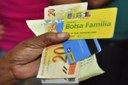 Mais recursos e o programa social do Bolsa Família poderia ter feito a desigualdade diminuir 63% mais rapidamente nos últimos anos