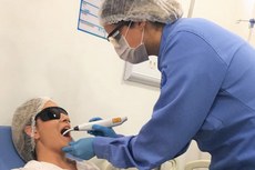 Duas vezes por semana, alunos do curso de Odontologia da UFCG estarão à disposição dos pacientes