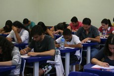 Provas do Exame Nacional do Ensino Médio ocorrerão nos dias 5 e 6 de novembro e as inscrições serão feitas exclusivamente pela internet