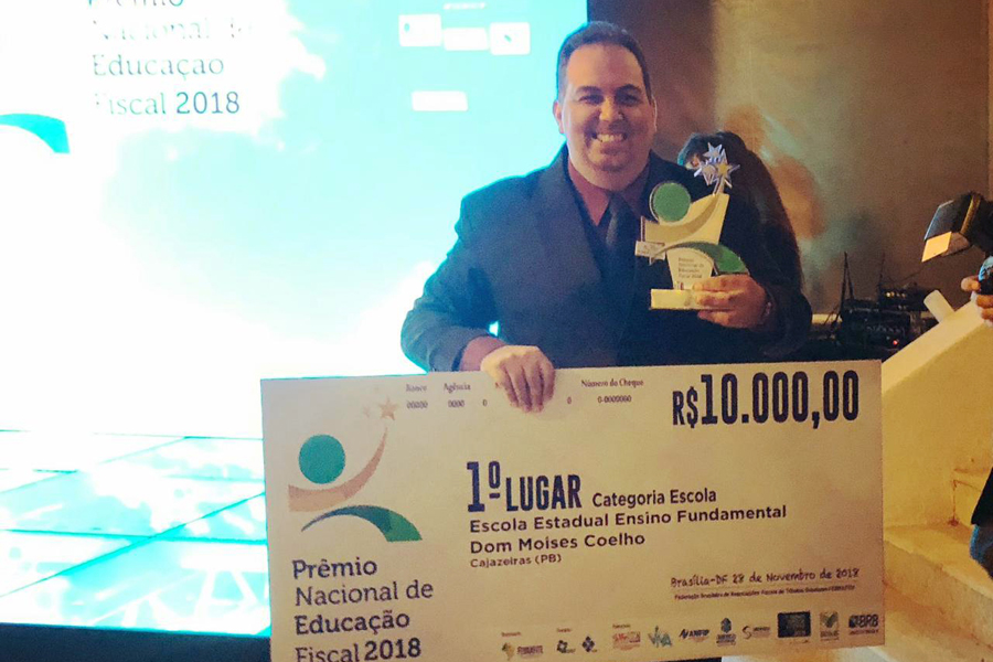 ses Professor da Rede Estadual bicampeao no Premio Nacional de Educacao Fiscal (2).jpeg