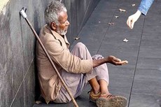 A justificativa do projeto, de autoria do vereador Marcos Augusto Kurtz (PMDB), é que essas pessoas representam um perigo ou obstáculo para o trânsito