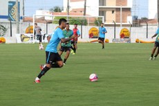 Precisando da vitória para brigar pela liderança do Grupo A, o Belo vai com força máxima para cima do Atlético