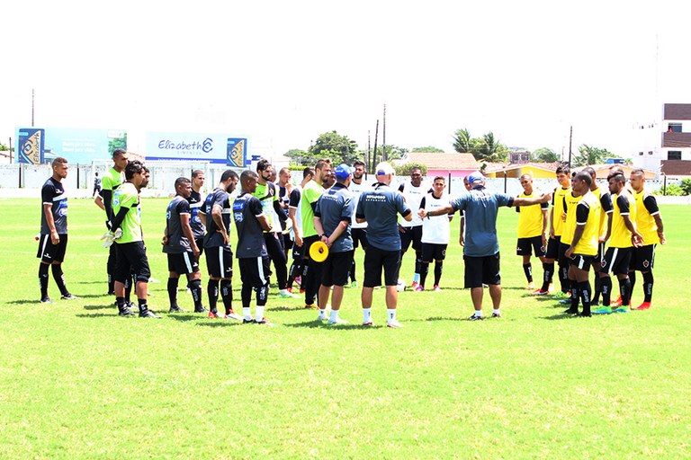TREINO DO BOTAFOGO - ( Foto Edson Matos ) (6).jpg TREINO DO BOTAFOGO - ( Foto Edson Matos ) (6).jpg