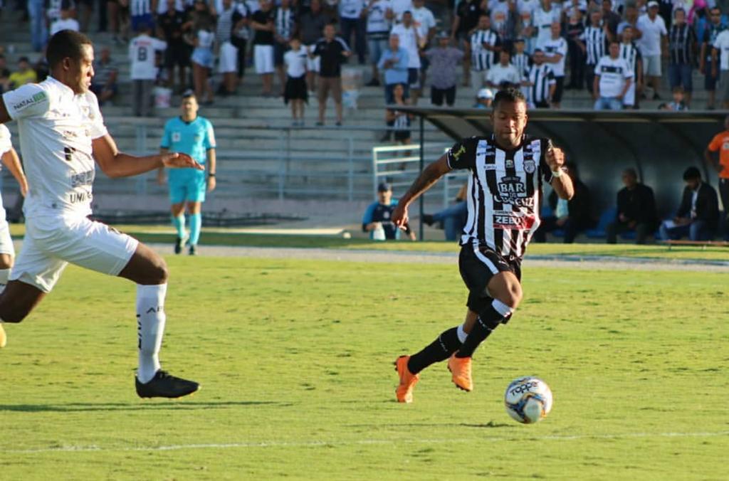 Treze.jpg Treze jogou bem contra o ABC, mas pecou bastante nas finalizações