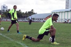 Nos próximos dias acontece amistoso para o técnico Leston Júnior começar a avaliar a condição técnica e o time ideal