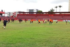 O Campinense se diz pronto para encarar a equipe de Cajazeiras com a meta exclusiva de somar mais três pontos e permanecer na briga pela liderança do Campeonato