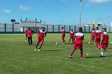 Já em solo sergipano, o Campinense realizou ontem o último treino antes de enfrentar os donos da casa, pela Série D do Campeonato Brasileiro 2016
