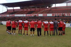 Time treinou ontem e viajou hoje para Aracaju, onde deve enfrentar o Murici, no estádio Batistão