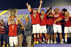 Em 2013, o Campinense faturou o título no Amigão