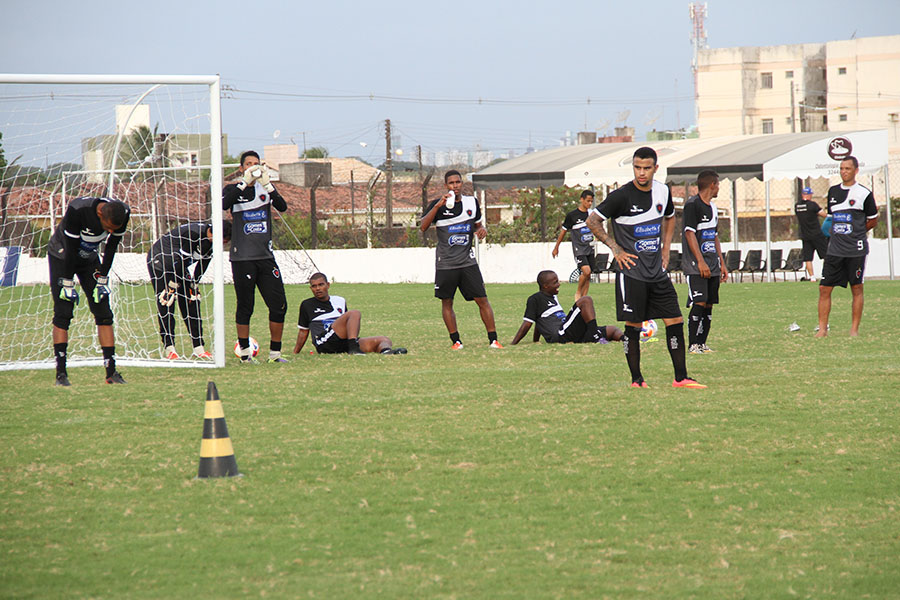 TREINO DO BOTAFOGO-(OA) (14).jpg