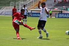 Equipe do Boa Esporte eliminou o Botafogo-PB aos 50 minutos do 2º tempo