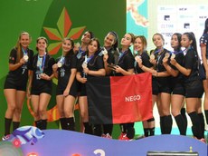 A equipe feminina do handebol da Paraíba conquistou a medalha de prata no último dia das competições