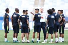O técnico Tite tem plena convicção da participação do Brasil na Copa de 2018 e já iniciou o planejamento para os próximos jogos
