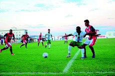 No primeiro jogo disputado em Patos e cercado de muita polêmica, o Nacional conseguiu uma vitória de 2 a 1 sobre o São Paulo Crystal