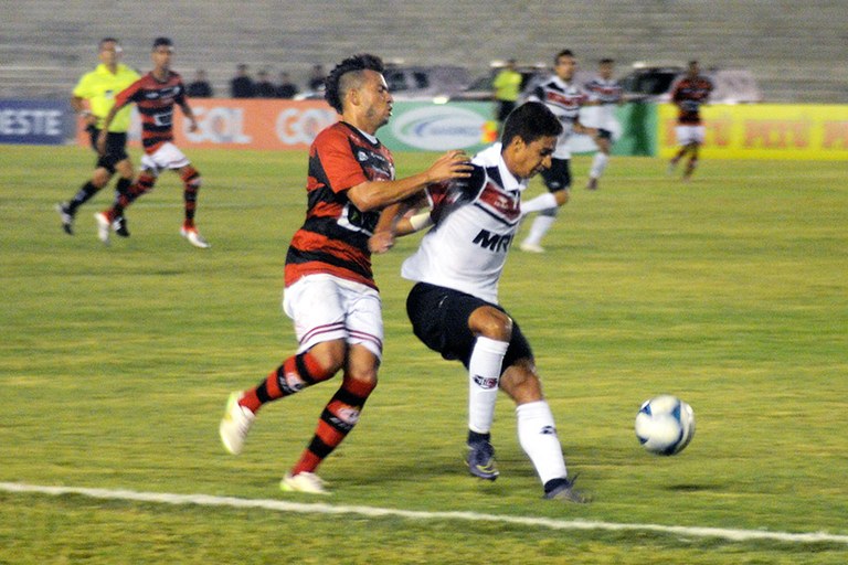 DSC_1365.jpg DSC_1365.jpg