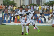 Nem a estrela Marcelinho Paraíba está conseguindo brilhar e a torcida anda revoltada com o desempenho da equipe na Copa Nordeste