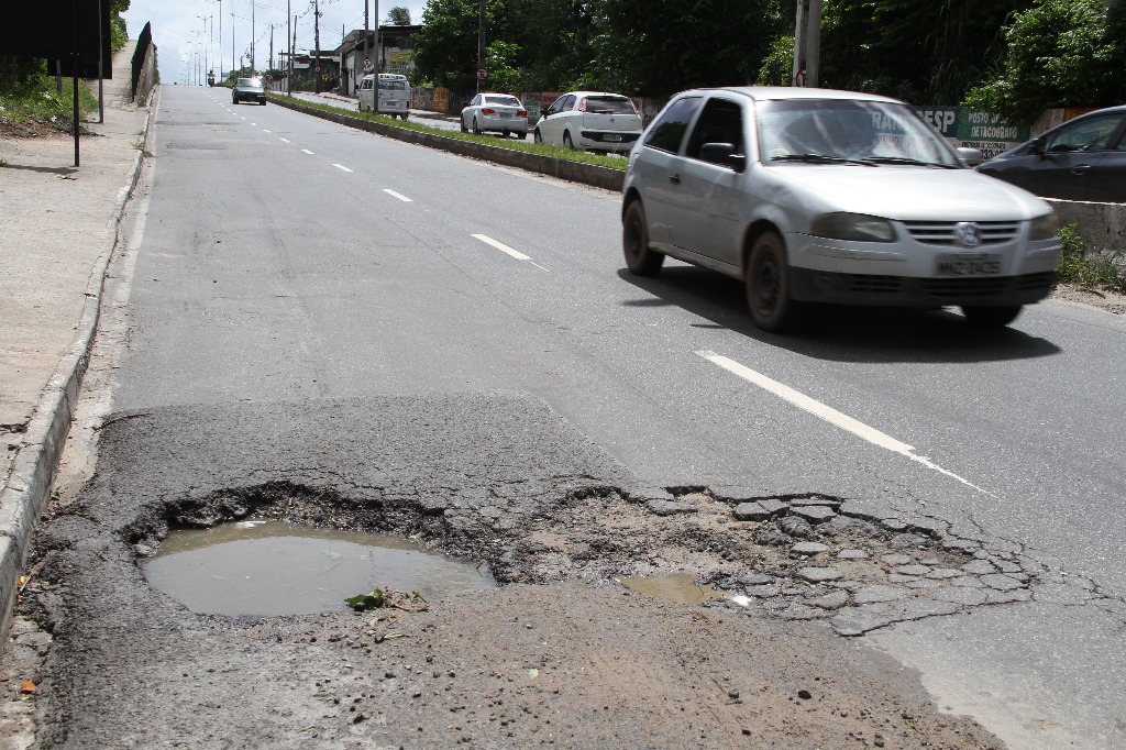 Buracos.jpg