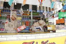 A vistoria realizada pela corporação objetiva garantir a segurança de comerciantes e clientes