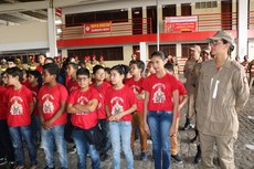 Projeto consiste na produção de um livro com histórias contadas e ilustradas pelos 60 beneficiários do ‘Bombeiro Mirim’ na cidade