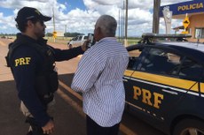 Dirigir sob a influência de álcool é uma infração gravíssima e uma das maiores preocupações da PRF durante os 4 dias de Carnaval 