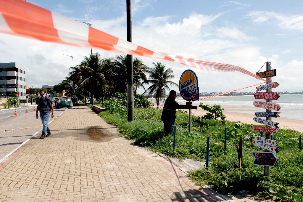 20200505-Covid19-Prais_Lago_Banco-MarcusAntonius (18).JPG