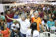 No evento, o governador Ricardo Coutinho assinou 91 contratos com empreendedores, equivalente a R$ 608 mil em créditos