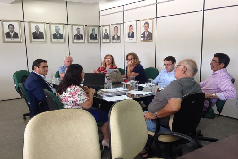 26-11-2017-regularização.jpg 26-11-2017-regularização.jpg