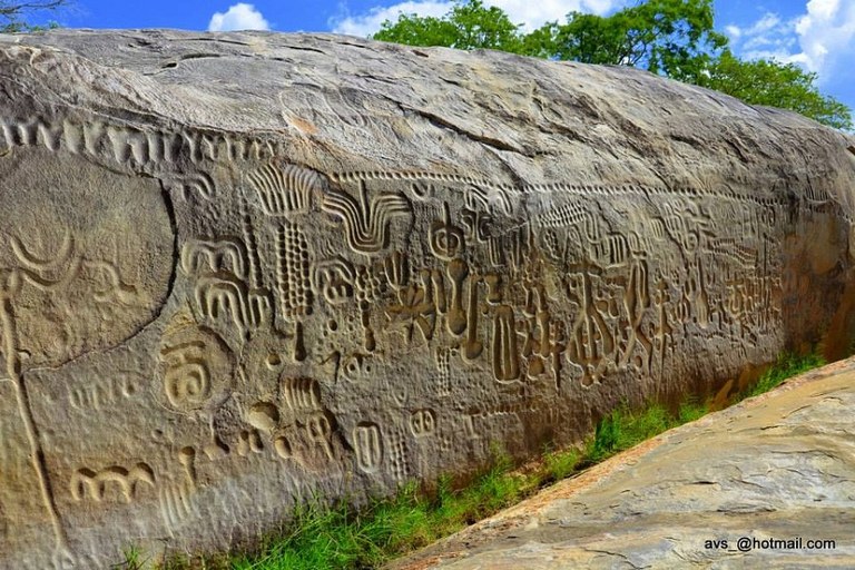 27-10-2017-pedra-ingá.jpg 27-10-2017-pedra-ingá.jpg