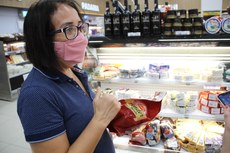 Para a cliente Graça Clementino, a antecipação das compras tem o intuito de evitar a aglomeração nos dias mais próximos à data