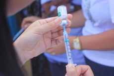 A campanha convoca mais de 47 milhões de crianças e adolescentes de 10 a 15 anos incompletos, para atualizarem o calendário vacinal