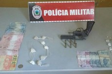 Homem de 26 anos foi detido pelos policias portando um revólver calibre 38